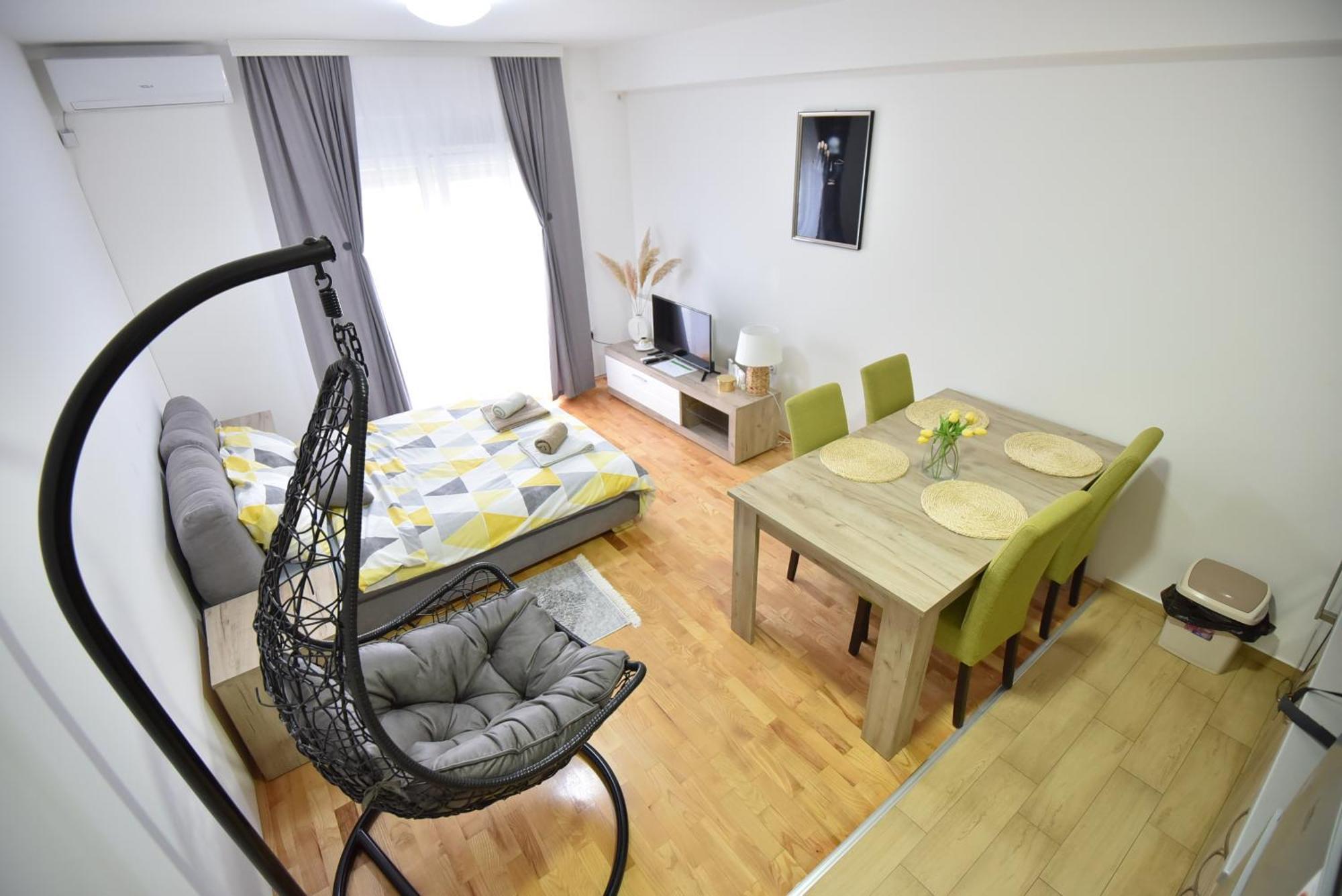 13 * Kragujevac