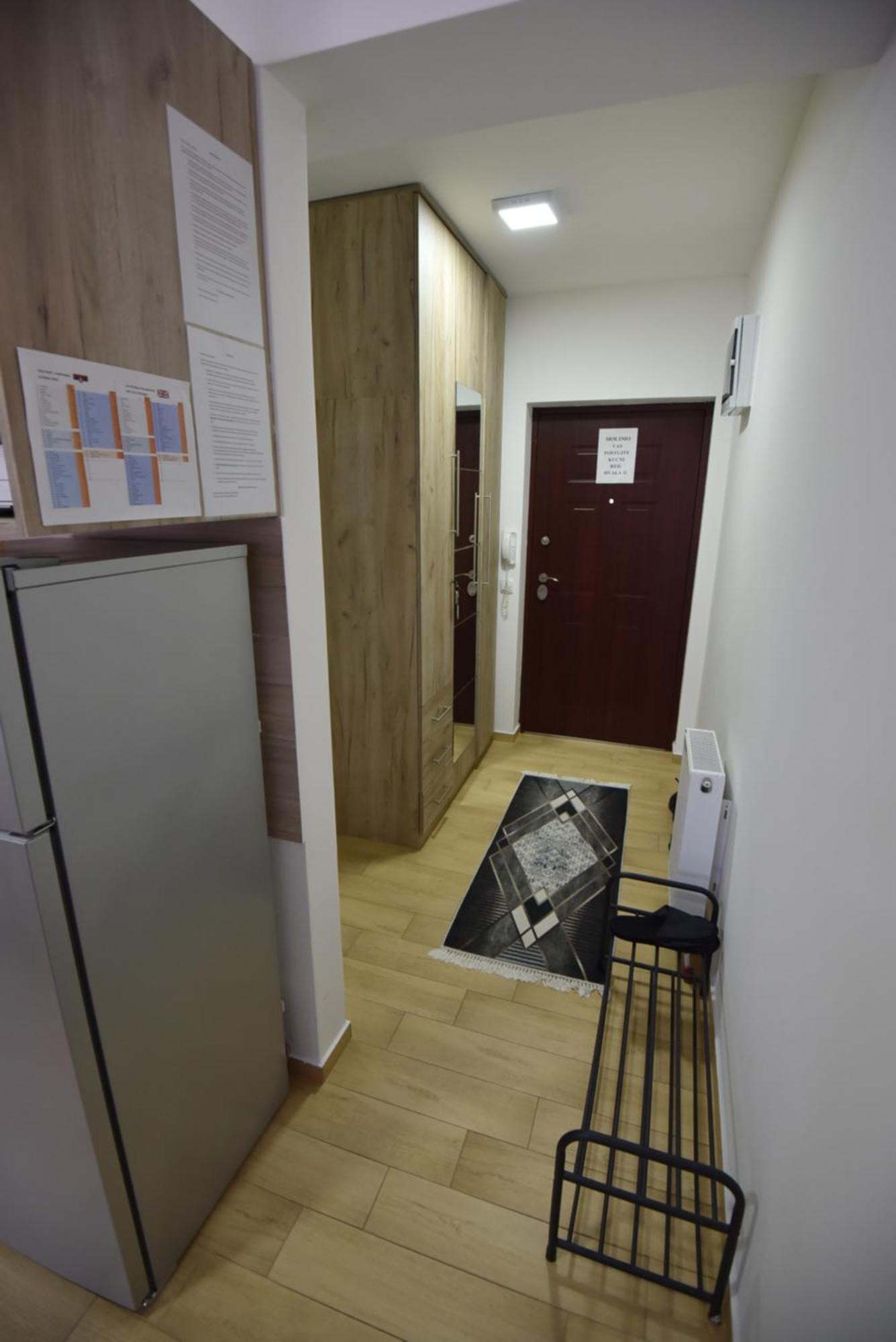 Apartment 13 *
